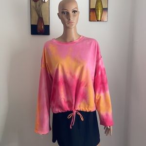 ‼️WAS $35‼️NWOT COLORFUL TOP❤️🧡
